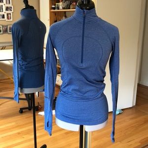 Blue Long-Sleeved Lululemon Zip-Front Top 4